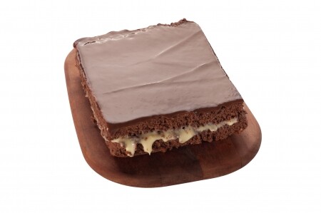 BOLO DE CHOCOLATE RECHEADO